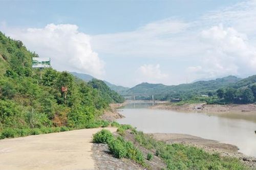 Đi bắt cá trên sông Đà, người đàn ông đuối nước thương tâm