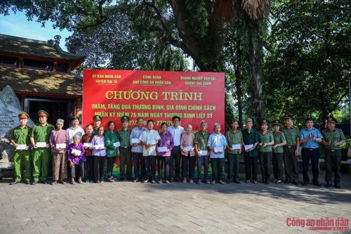 Không bao giờ quên những cống hiến, hi sinh của các liệt sĩ