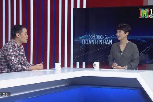 Người đồng hành với những bức tranh từ lụa vụn | 13/07/2023