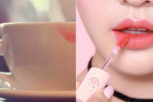 Mẹo đánh son lâu trôi và không sợ lem ra cốc khi uống nước