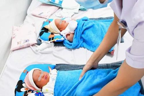 Cấp cứu thành công sản phụ mang song thai, bị tiền sản giật nặng