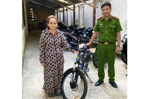 Xe về với chủ