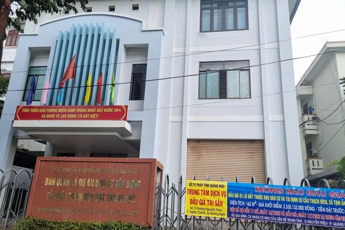 Phê bình một Giám đốc Ban không thực thi nhiệm vụ được giao
