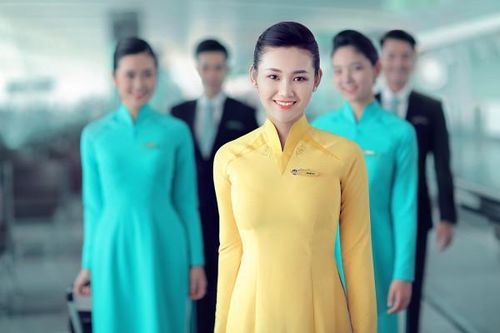 Vì sao béo phì, ngực 'lép' không được làm nhân viên hàng không?