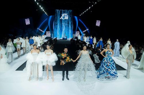Tuần Thời trang Quốc tế: Cuộc dạo chơi của những vẻ đẹp không giới hạn