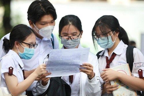 Bản tin 15/7: Trường ĐH Bách khoa Tp.HCM công bố điểm sàn xét tuyển
