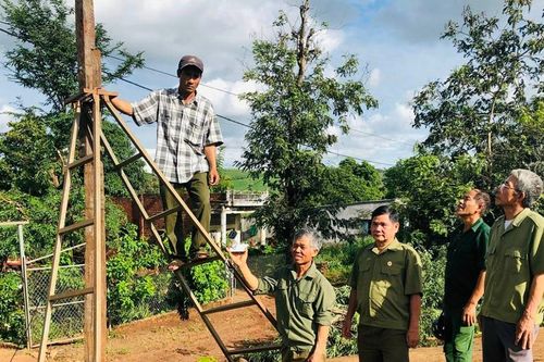 Cựu chiến binh Gia Lai tích cực tham gia xây dựng văn hóa giao thông