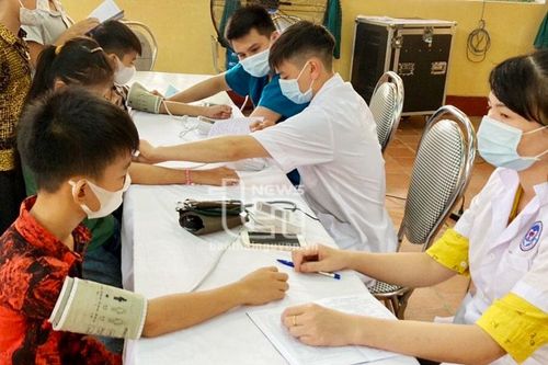 Chăm sóc sức khỏe vị thành niên - Không thể xem nhẹ
