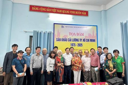 Tập trung 'mổ xẻ' nhiều vấn đề để phát triển nghệ thuật Cải lương