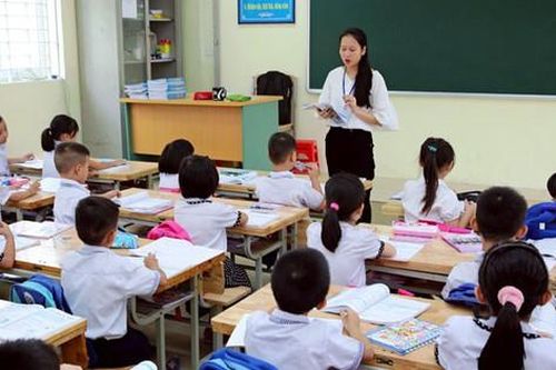 Có nên tăng sĩ số lớp học lên 10% như đề nghị của Sở Giáo dục và Đào tạo Hà Nội?