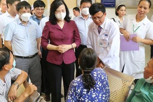 Ứng dụng công nghệ thông tin, chuyển đổi số để nâng cao chất lượng khám, chữa bệnh