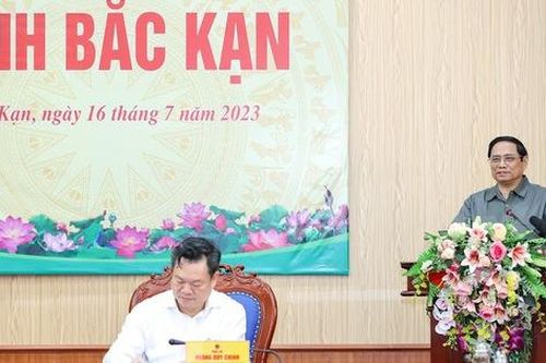 Thủ tướng Phạm Minh Chính làm việc với Ban Thường vụ Tỉnh ủy Bắc Kạn