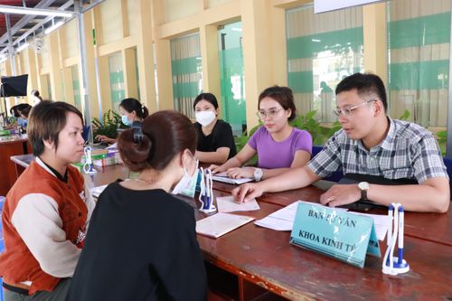 Trường nghề 'vào mùa' tuyển sinh