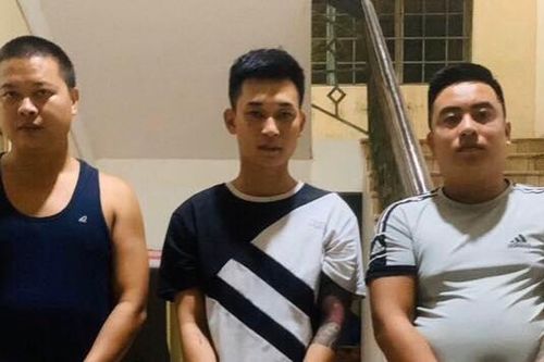 Giải cứu thiếu nữ 15 tuổi bị bán vào quán karaoke ở Tuyên Quang