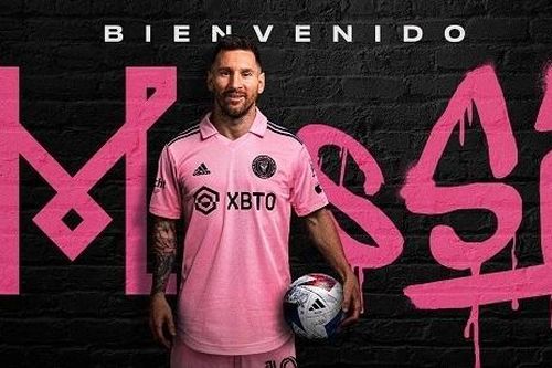 PSG bị chê không biết sử dụng Messi