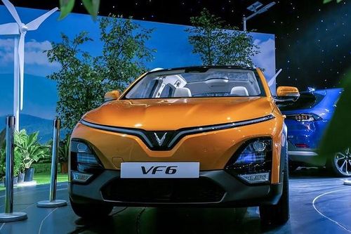 Cận cảnh xe ô tô điện VinFast VF6, phạm vi hoạt động lên đến 399km