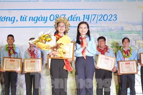 Trao chứng nhận 134 trại sinh đạt chuẩn Huấn luyện viên cấp I Trung ương