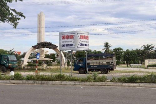 Công ty Đất Quảng xin dừng dự án 646m đường
