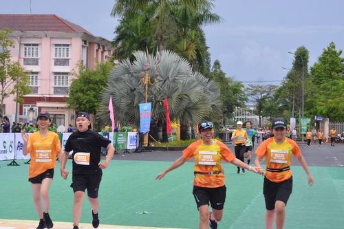 7.000 vận động viên tranh tài tại giải marathon lớn nhất khu vực ĐBSCL