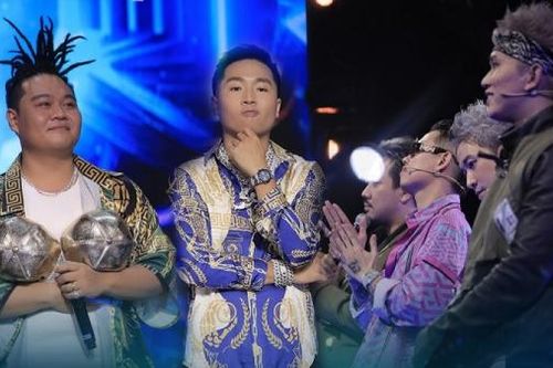 Vòng đối đầu Rap Việt mùa 3: B Ray biến Yuno BigBoi, 24k.Right thành 'thợ săn nón vàng'