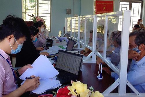 Tạo sinh kế bền vững cho hộ nghèo người dân tộc thiểu số