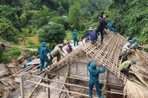 Khẩn trương di dời các hộ dân trong khu vực dự án Cảng hàng không Sa Pa