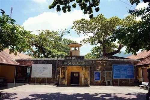 Côn Đảo: Tạm ngưng hoạt động tham quan, thăm viếng tại các di tích