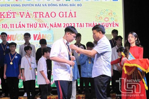 Trao giải Cuộc thi chọn học sinh giỏi các trường THPT chuyên khu vực Duyên hải và đồng bằng Bắc bộ