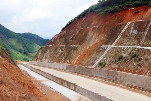 Tiên Yên (Quảng Ninh): Đường mới thay đường cũ, rút ngắn gần 7 lần
