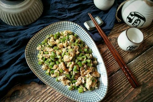 Thực đơn cơm tối 3 món dễ làm cho người bận rộn