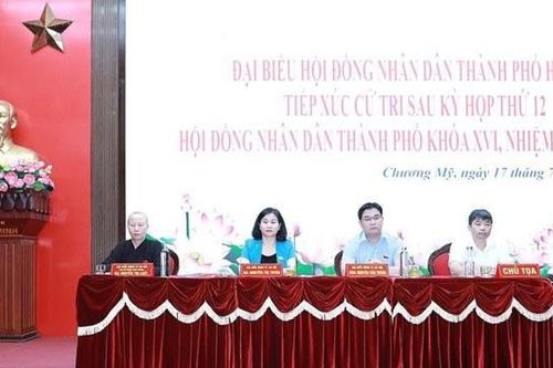 Phó Bí thư Thường trực Thành ủy Hà Nội tiếp xúc cử tri huyện Chương Mỹ