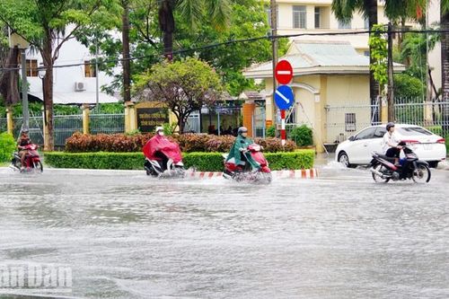 Mưa dông làm sập, tốc mái 30 căn nhà dân ở Kiên Giang