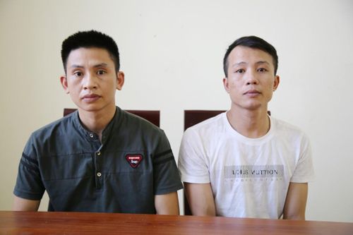 2 thanh niên mở tài khoản ngân hàng bằng CMND giả rồi đem bán