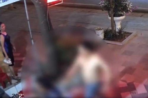 Đánh người gây thương tích vì mâu thuẫn chỗ đỗ xe