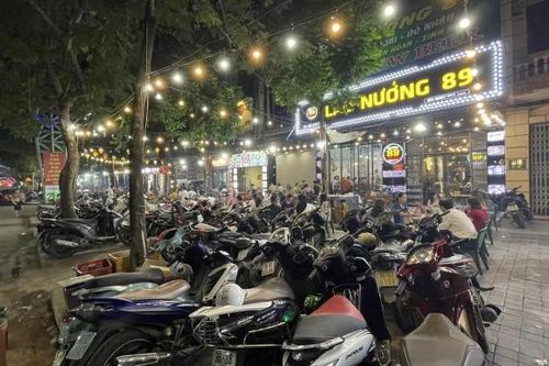 Xử phạt các cơ sở kinh doanh đồ nướng, lẩu không đủ điều kiện vệ sinh an toàn thực phẩm