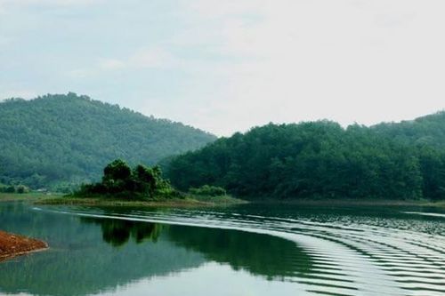 Bắc Giang công nhận khu du lịch sinh thái Hoa Quả Sơn là điểm du lịch