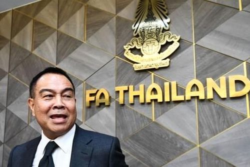 'Nghi án' chủ tịch LĐBĐ Thái Lan bòn rút tiền từ giải VĐQG