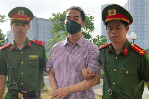 Hai cựu Thứ trưởng Bộ Ngoại giao bị đề nghị tổng cộng 16 đến 18 năm tù