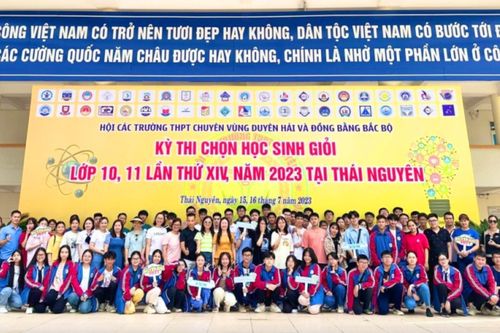 Quảng Ninh: 57/60 học sinh một trường đạt huy chương tại kỳ thi chọn HSG