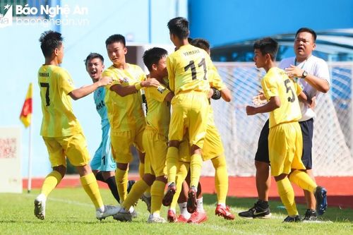 Hành trình như mơ của nhà Vô địch U13 Sông Lam Nghệ An