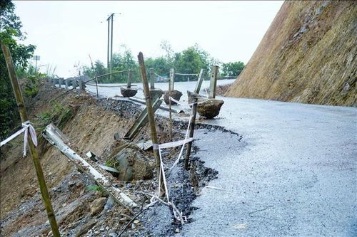 Ứng phó bão số 1: Đảm bảo an toàn tính mạng và tài sản cho người dân