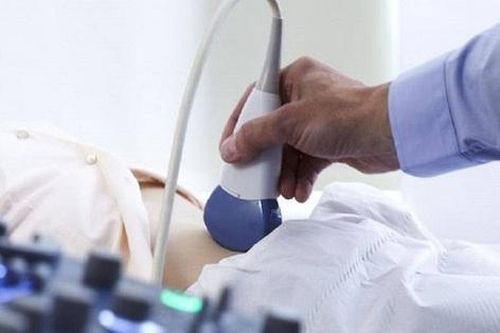 5 dấu hiệu khi đi tiểu cảnh báo thận đang 'kêu cứu'