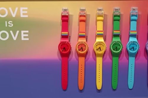 Nhà sản xuất đồng hồ Thụy Sỹ Swatch kiện chính phủ Malaysia