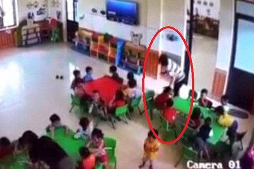 Vụ trẻ mầm non bị cô giáo kéo lê, tát vào mặt: Hành vi phản cảm, vi phạm pháp luật