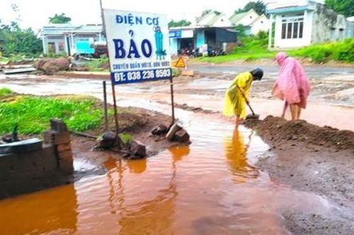 Dân khổ sở vì cán bộ Ban quản lý dự án 2 thiếu trách nhiệm