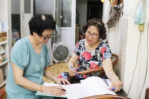 'Người giúp việc cho dân' tận tâm