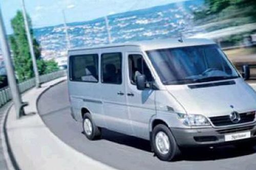 Bằng D lái xe gì? Những thông tin hữu ích cho người cần học và thi bằng lái xe D