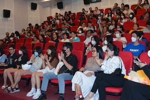 Công nghiệp điện ảnh Việt: Bắt đầu từ đâu?