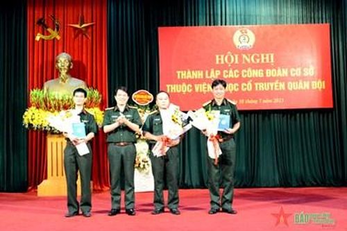 Thành lập 3 công đoàn cơ sở thuộc Viện Y học cổ truyền Quân đội