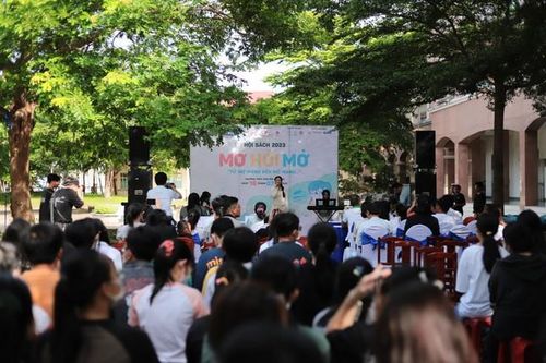 Phát động cuộc thi 'Tóm sách' cho thí sinh Bến Tre